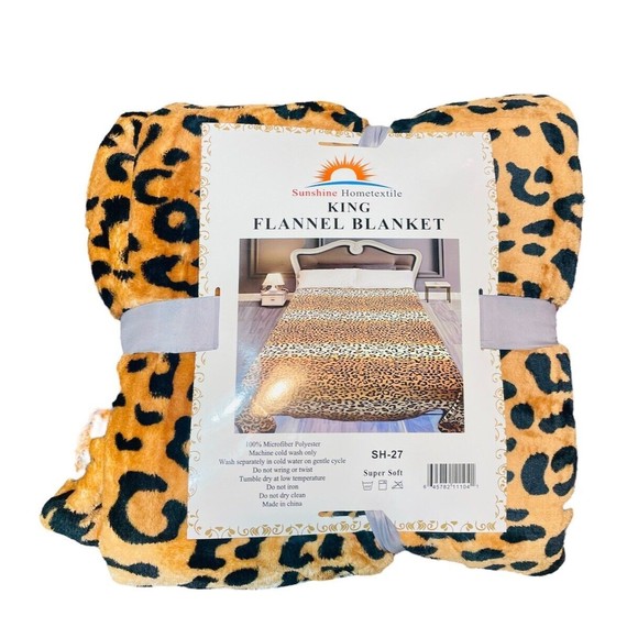 Brand New Worlds Softest Comforter Leopard Print 100% Microfiber Blanket